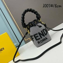 Picture of Fendi Lady Handbags _SKUfw152941219fw